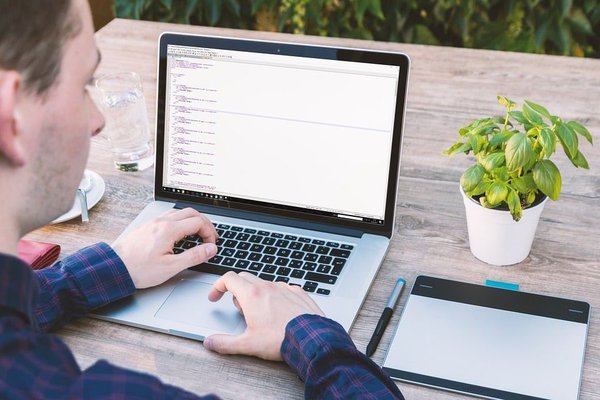 Comment intégrer l'éthique professionnelle dans les programmes de formation ?